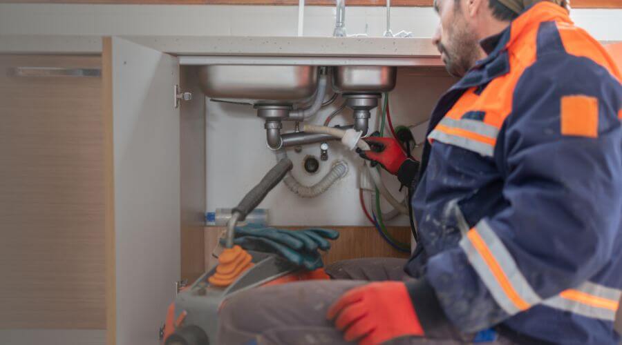 Electronic Leak Detection in Nageezi, NM